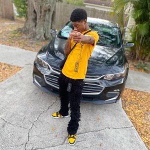 Meet your Posher, Demarion